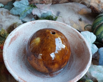 Mini cat fountain or indoor fountain, hand-thrown