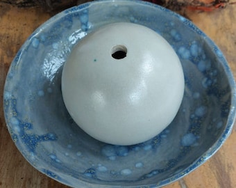 Ceramic indoor fountain or cat fountain