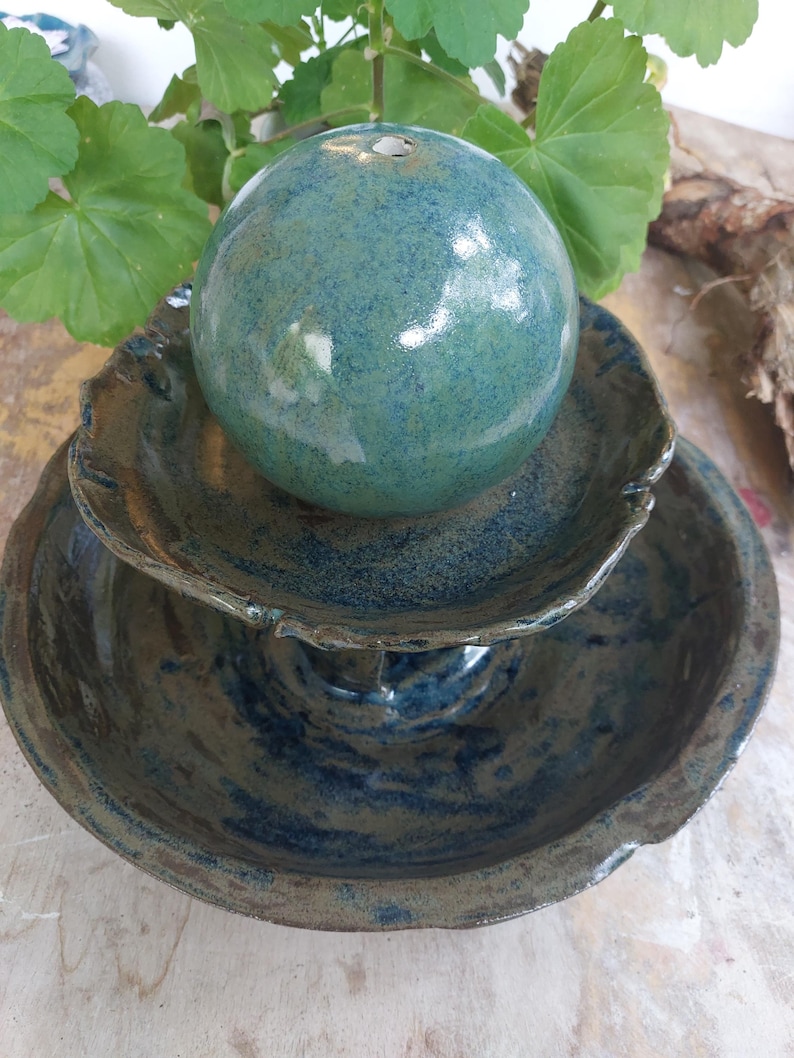 MANUFACTURING of cat fountains, indoor fountains 2er Etage