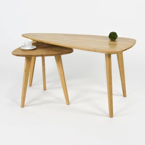 Two Solid oak coffee tables, Table Basse, Kaffeetisch, Mesa de cafe, Table, Couchtisch