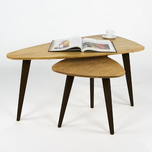 Two Solid oak coffee tables, Table Basse, Kaffeetisch, Mesa de cafe, Table, Couchtisch