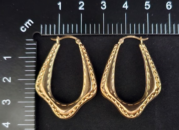 Earrings 975 main image 1
