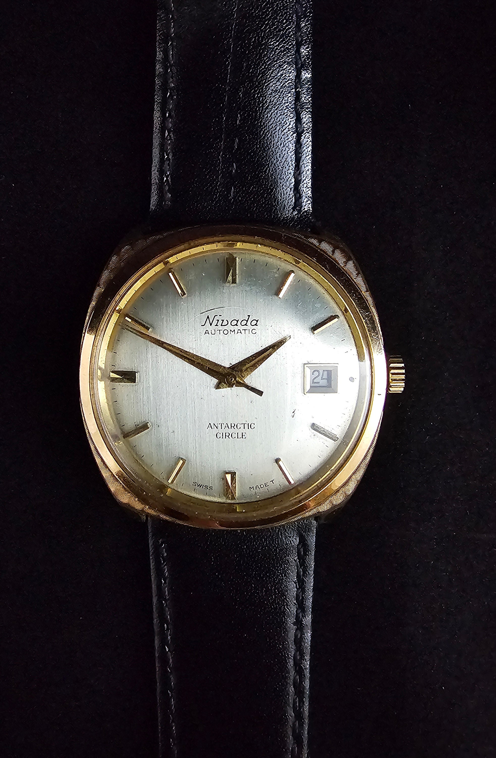Nivada Antarctic Circle Wristwatch, Date, 21 Jewel ETA, Serviced