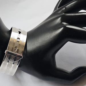Charles Horner Sterling Silber Armband oder Armreif, Maschinengedrechselt Dekoration, 1944