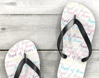 Maid of Honor Flip Flops | Bridal Party Gifts | Beach Wedding | Perfect flipflops for bachelorette | bachelorette party gifts | wedding