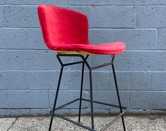 1960er Jahre Bertoia für Knoll Fiberglas und Eisen Modell 427 Barhocker