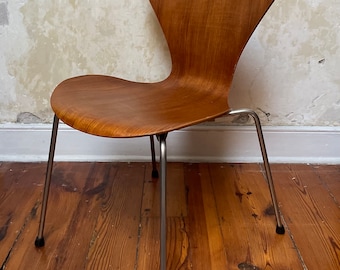 Early Arne Jacobsen for Fritz Hansen Series 7 Chair - Etsy