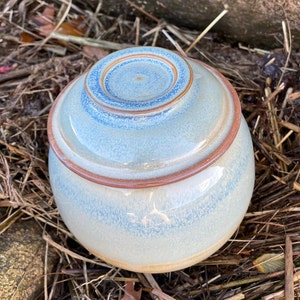 Decorative ceramic jar