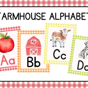 Puede incluir: Un gráfico de alfabeto colorido con ilustraciones de temática agrícola. Las letras A, B, C y D se muestran con imágenes de una manzana, un granero rojo, una vaca y un dálmata.