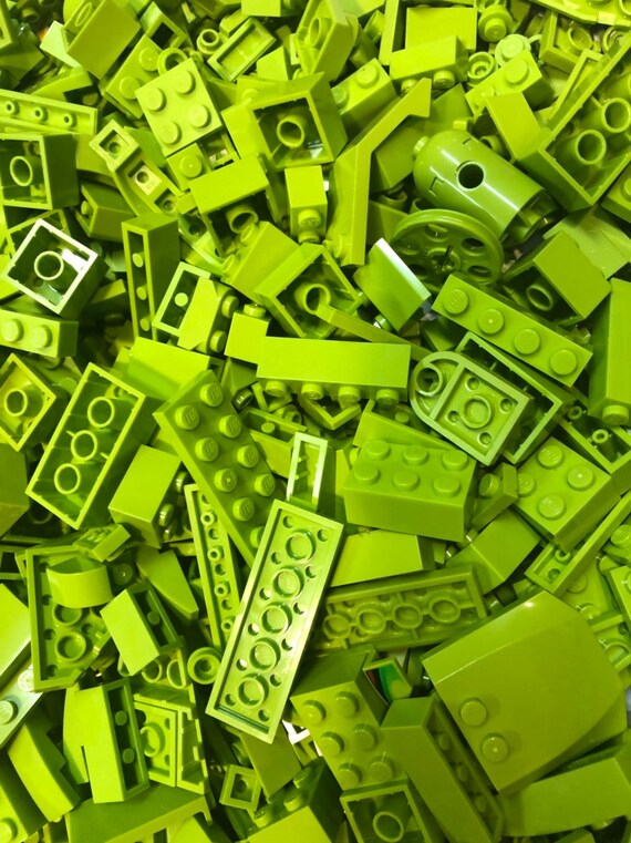 100 pièces de Lego basiques en vrac : plaques de blocs de briques avec des  couleurs vives violet azur citron vert lavande -  France