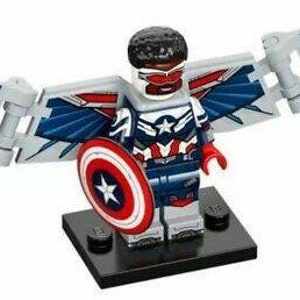 LEGO Captain America Sam Wilson minifigure CMF Series Marvel Studios 71031