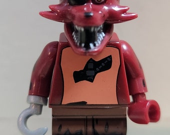 FNAF 5 Nights at Freddy's Foxy Minifigure Horror Mini Figure Foxie with Stand