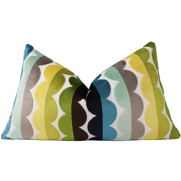 Kravet Anacapri pillow cover in Paradiso 32165.530.0 - ON BOTH SIDES // Designer pillow // High end pillow // Decorative pillow.