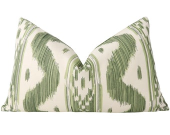 READY TO SHIP Quadrille  Bali Hai pillow cover in Sea Green on Tint 2020-03 // Designer pillow // High end pillow // Decorative pillow