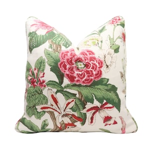 Schumacher Nymphaea pillow cover in Fuchsia 176761 // Designer pillow // High end pillow // Decorative pillow // Knife edge