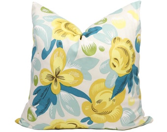 Ready to ship** 14x24 Schumacher Juin pillow cover in Citron & Peacock 177532 - Double sided // Designer pillow cover