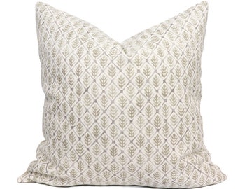 Magitha pillow cover in Parchment // Designer pillow // High end beige pillow // Decorative pillow