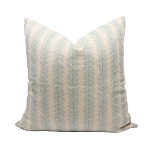 Schumacher Woodperry pillow cover in Blue WOOD001 // Designer pillow // High end pillow // Decorative pillow