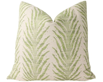 Schumacher Creeping Fern woven pillow cover in Moss 75452 - on both sides  // Designer pillow cover // High end pillow cover