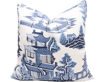 Schumacher Nanjing pillow cover in Porcelain 174431 // Designer pillow // High end pillow // Decorative pillow