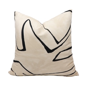 Kelly Wearstler Graffito pillow cover in Linen/Onyx GWF-3530.18.0 // Designer pillow // High end pillow // Decorative pillow