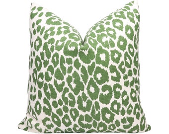 Schumacher Iconic Leopard pillow cover in Green 176452 // Designer pillow // High end pillow // Decorative pillow // Knife Edge