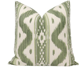 READY TO SHIP Quadrille Bali Hai pillow cover in Sea Green on Tint 2020-03 // Designer pillow // High end pillow // Decorative pillow