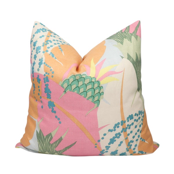 Schumacher Ananas pillow cover in Tropical 177540 // Designer pillow // High end pillow // Decorative pillow