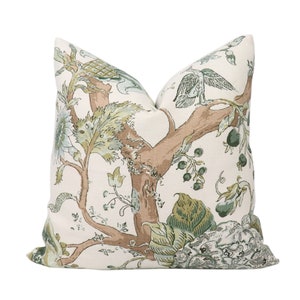 Lee Jofa Adlington pillow cover in Green 2019102.13.0 // Designer pillow cover // High end pillow cover // Decorative pillow cover