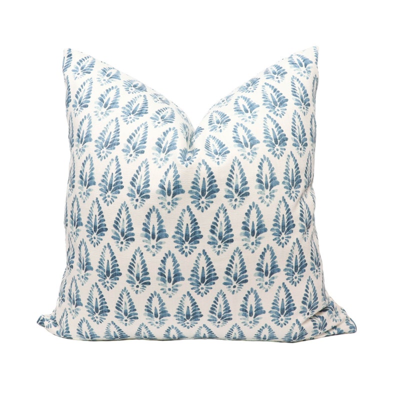 DesignerModHome Lacefield Agave Pillow Cover - Thumbnail 2