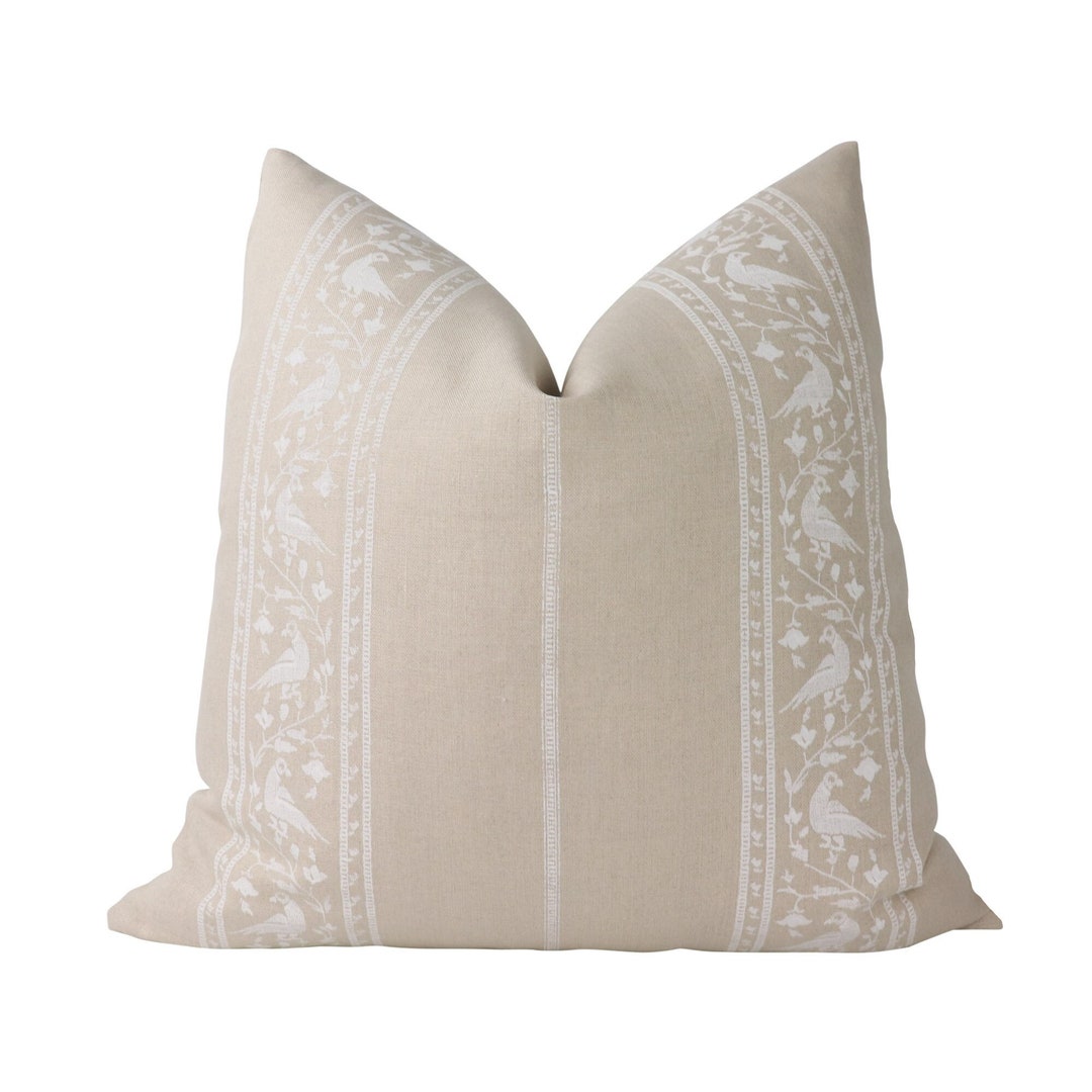 Lisa Fine Textiles Baroda I Pillow Cover in White BAR/46 on Both Sides