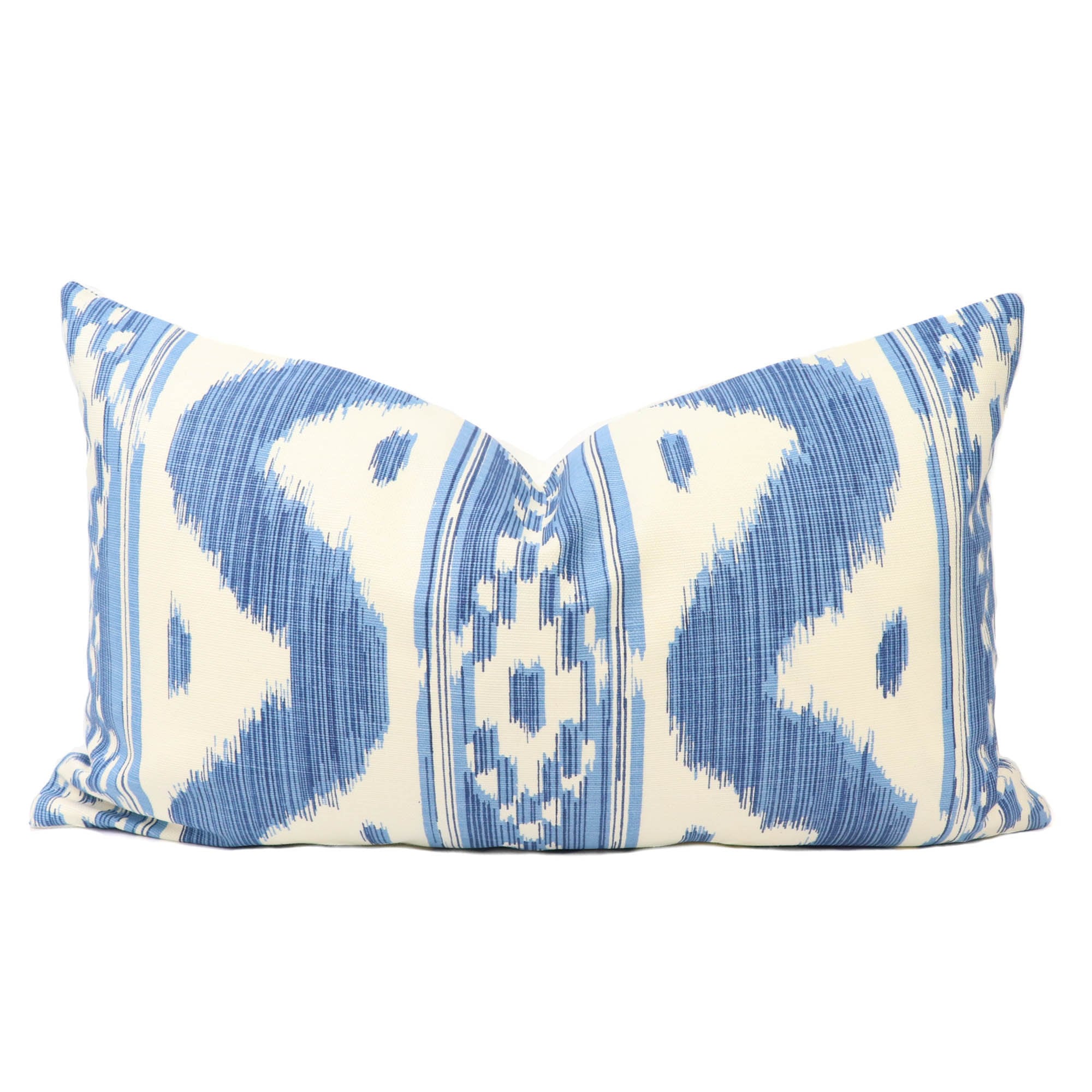 READY TO SHIP Quadrille Bali Hai Pillow Cover in Blues on Tint - Etsy