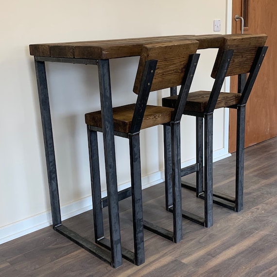 breakfast bar table and stools