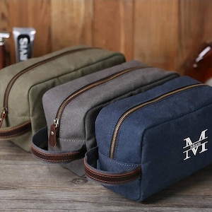 Personalized Toiletry Bag Monogrammed Groomsmen Gift Canvas Dopp Kit Embroidery Shaving Kit Men's Travel Case Valentines Gift