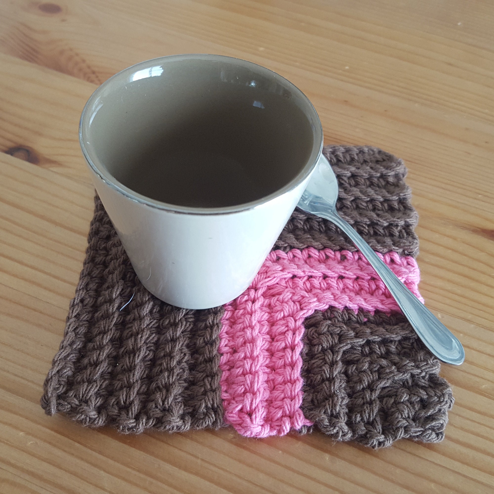 Retro Crochet Coasters Pattern, Square Crochet Coasters, Colorful