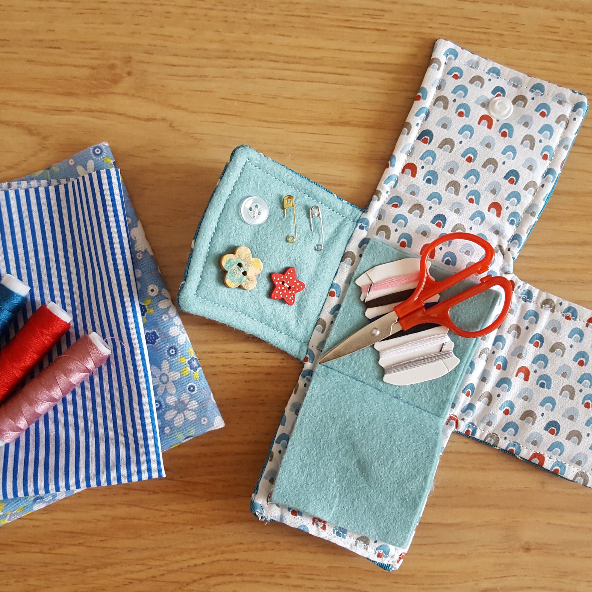 Pianpianzi Adult Craft Kits for Women Beginner Knitting Kits for Adults Mini Kits for Travel Bulk Sewing Box Set Organizer Sewing Kits for Stitching