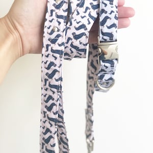 Collier pour chien imprimé Dashchund bleu