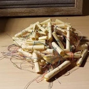 Bulk Mini blank parchment paper scrolls for poppet spell work pocket items spell paper tiny witchy tools off white DnD props miniatures