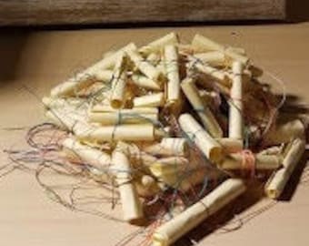 Bulk Mini blank parchment paper scrolls for poppet spell work pocket items spell paper tiny witchy tools off white DnD props miniatures