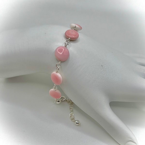 Pink Queen Conch Shell Bracelet in Sterling Silver or 14k gold filled, Tropical Beach Bracelet, Handmade Jewelry for Women, Key West Jewelry