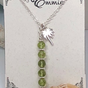 Collier de barre perlée péridot vert avec charme de palmier en argent sterling, collier de palmier tropical, pierre de naissance daoût, cadeau pour elle image 10