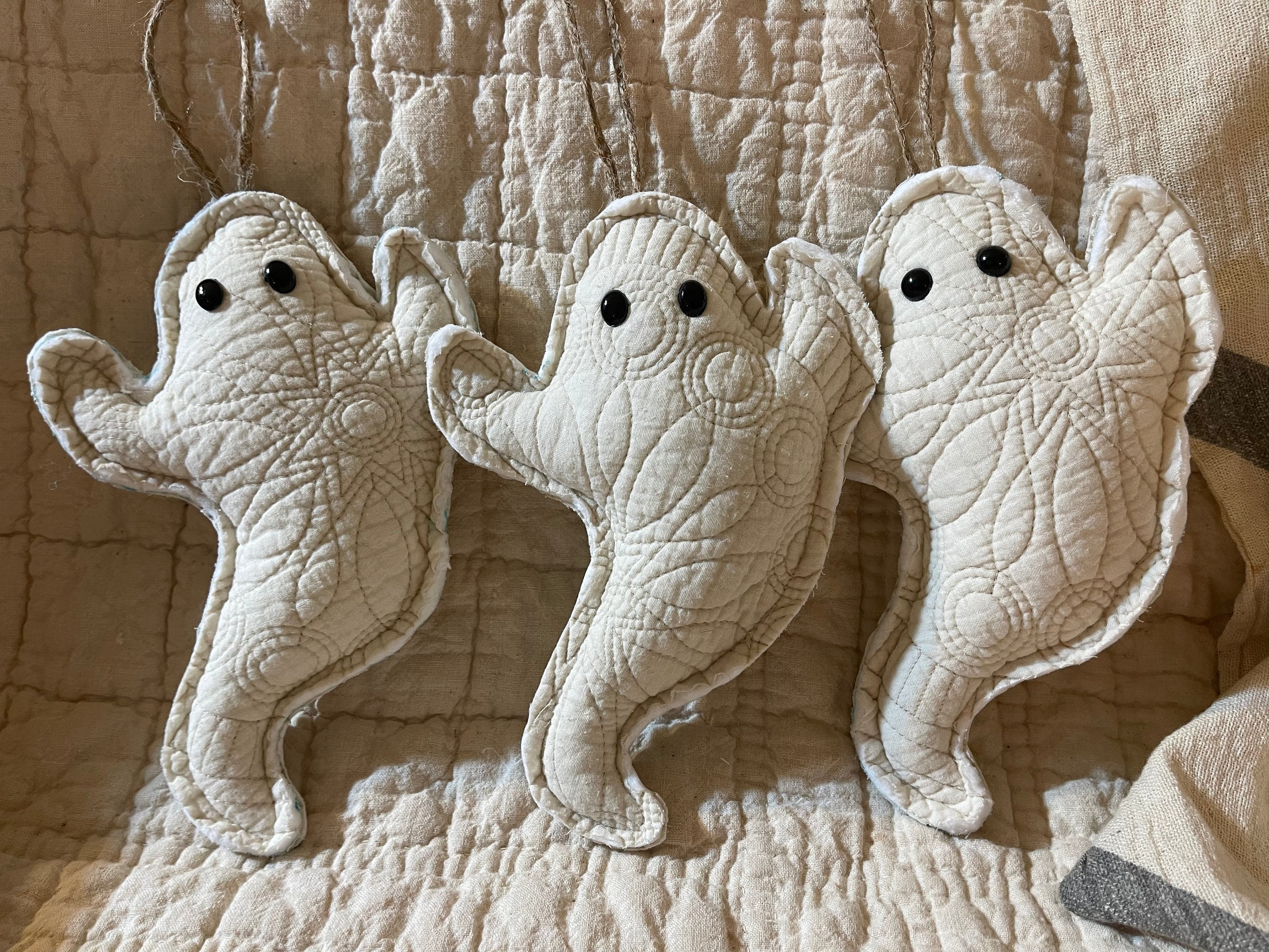 Halloween Quilt Ghost / Handmade Ghost / Farmhouse Decor