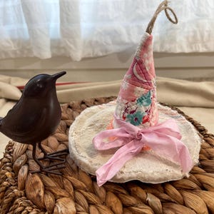 8 point star Quilt Mini Witch Hat Decor