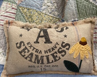 Antique Grain sack Pillow / Vintage sunflower quilt pillow / Farmhouse Summer Decor / Vintage Fabric Appliqué