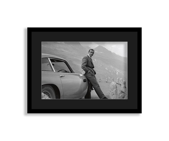 ASTON MARTIN DB10 JAMES BOND 007 CAR Canvas Wall Art Print Various Sizes