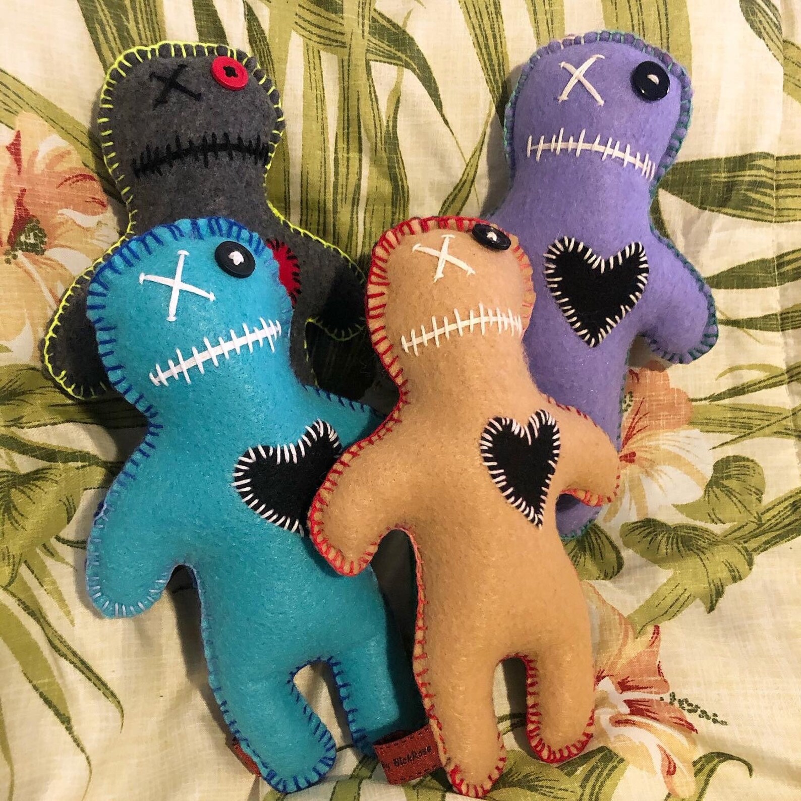 Poupée vaudou visible en feutre personnalisable à la main Etsy