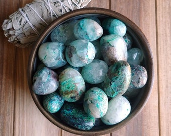 Chrysocolla in Quartz Tumbled Stone