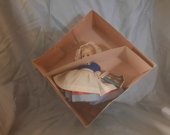 Vintage Antique Madam Alexander Dutch Girl doll 8 inches gifts