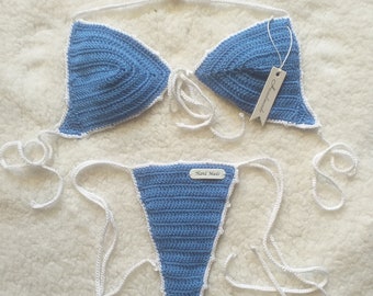 Dreieckiger Häkel-Tanga-Bikini. Handgestrickt. Handwerker. Halfter. Handgefertigt. Handgefertigt. Boho. Hippie. Bandeau. Sommer