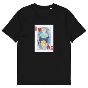 Camiseta de Yellowjackets Misty Quigley Wilderness ha elegido la Reina de Corazones. Carta de juego unisex de algodón orgánico, reina de astas, programa de televisión de terror.